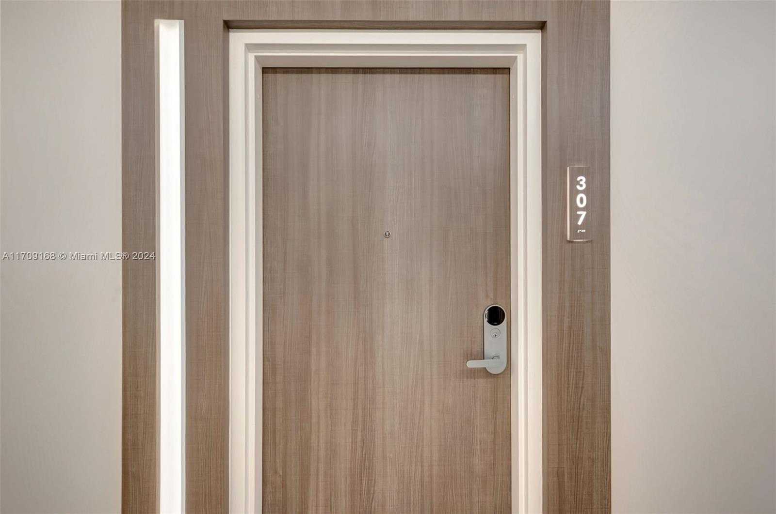 Small Image of 2301 COLLINS AVE #307, Miami Beach Number 22