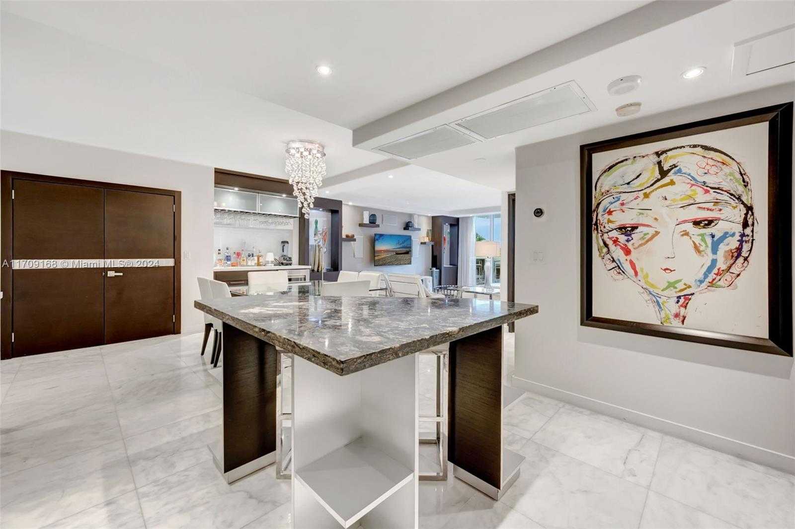 Small Image of 2301 COLLINS AVE #307, Miami Beach Number 5