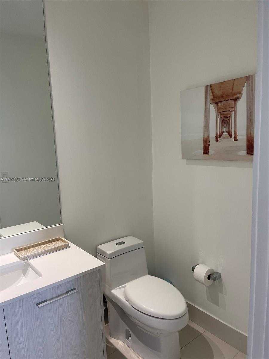 Small Image of 55 SOUTH WEST 9TH ST #4406, Miami Number 15