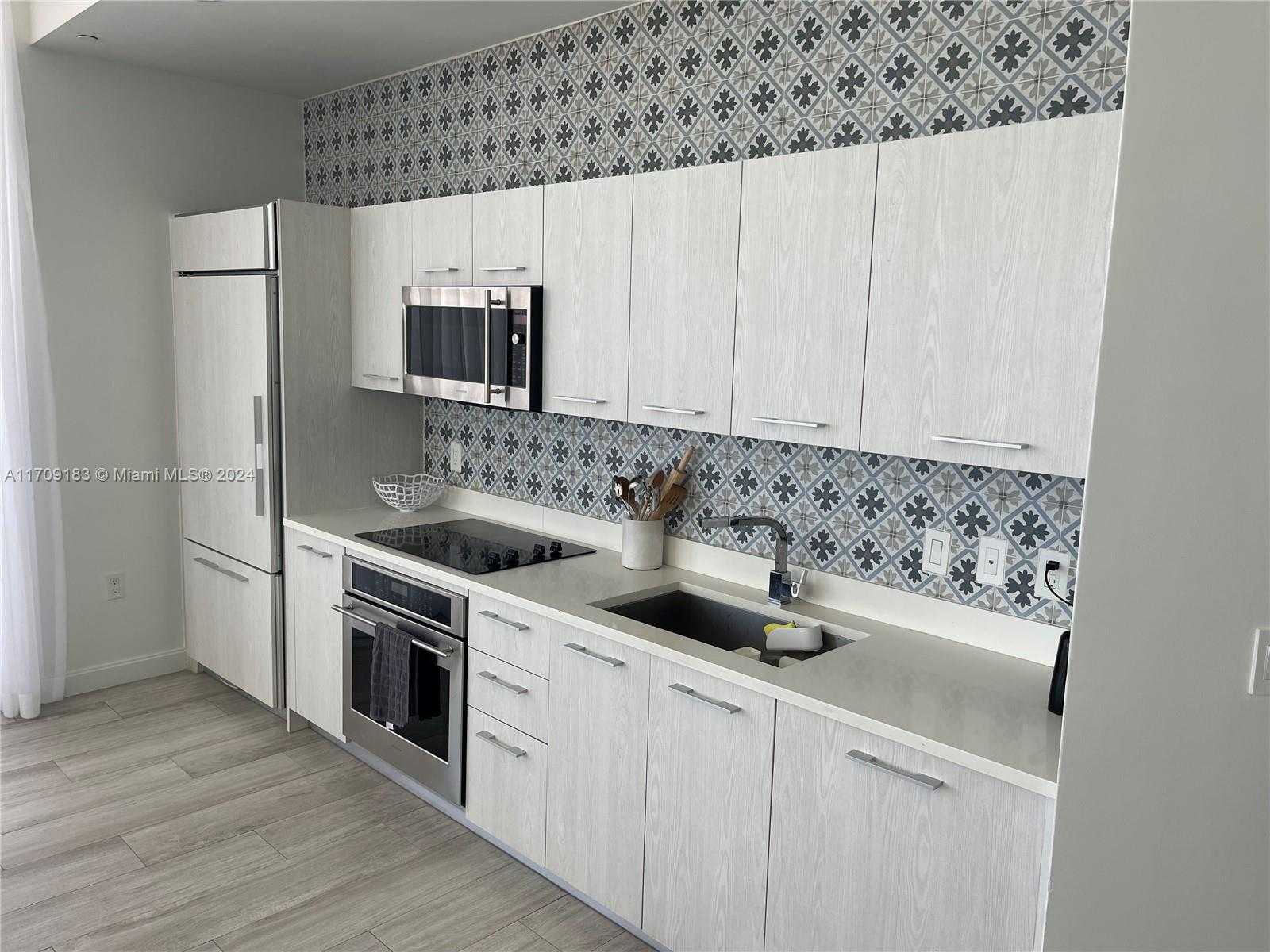 Small Image of 55 SOUTH WEST 9TH ST #4406, Miami Number 3