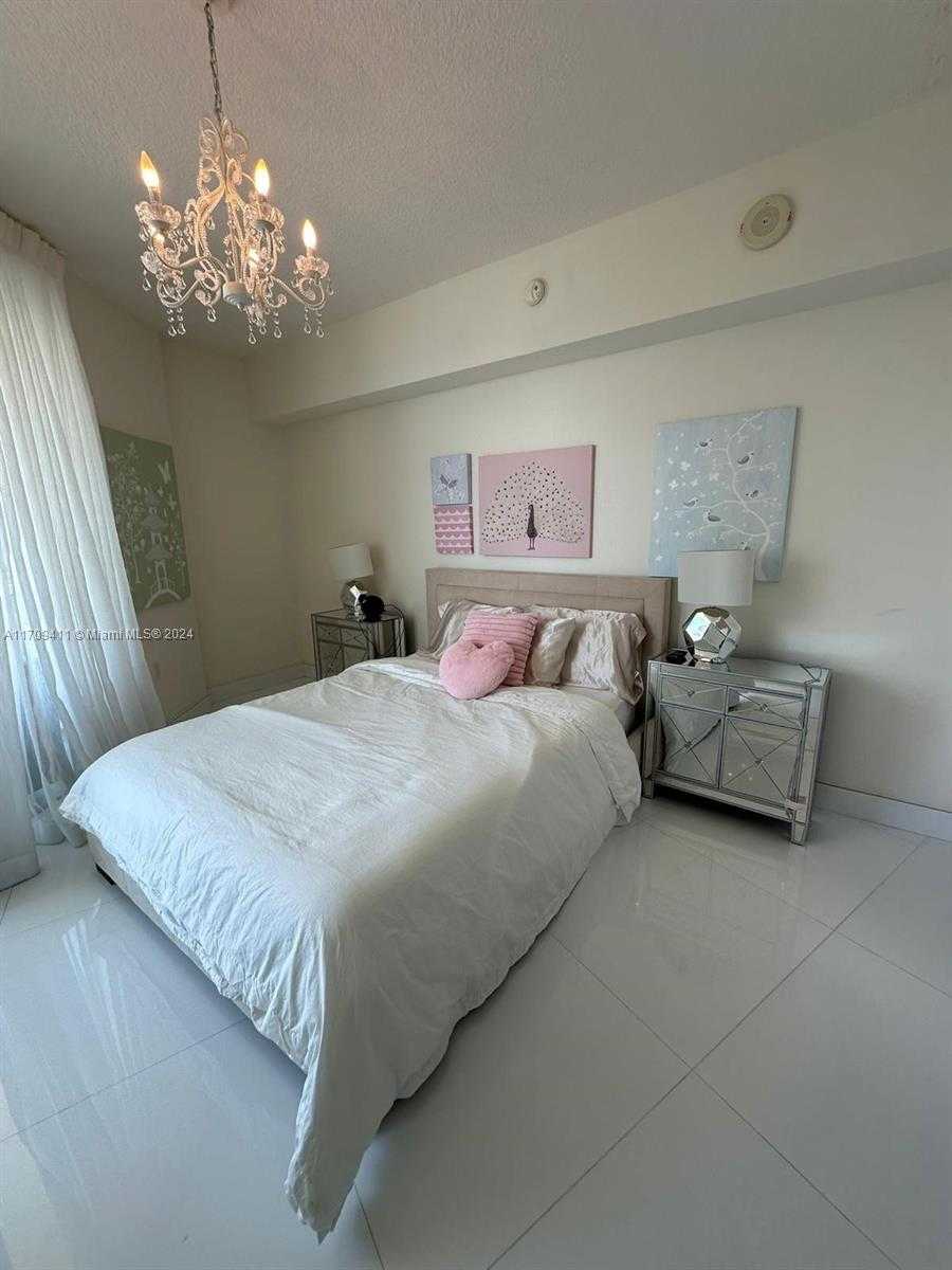 Small Image of 200 SUNNY ISLES BLVD #2-UPH2, Sunny Isles Beach Number 18