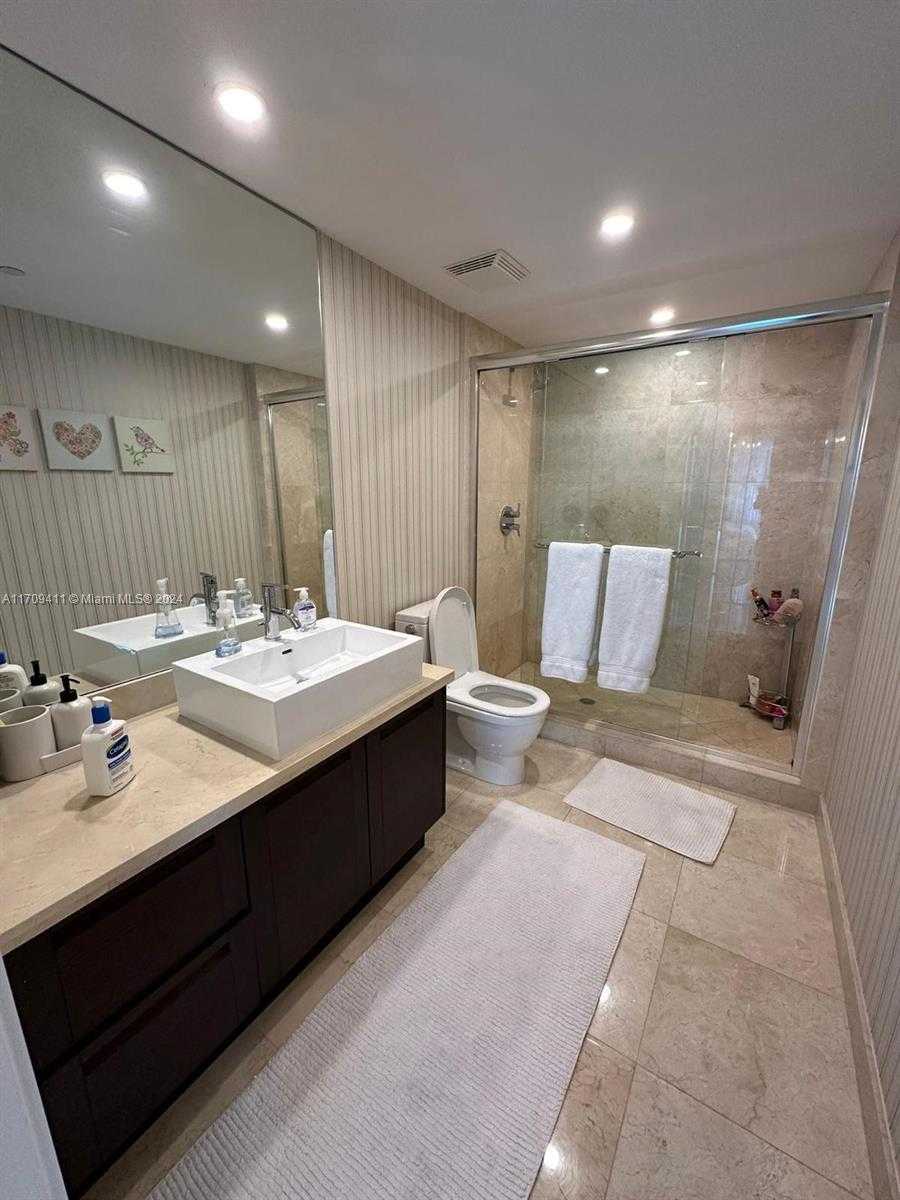 Small Image of 200 SUNNY ISLES BLVD #2-UPH2, Sunny Isles Beach Number 28