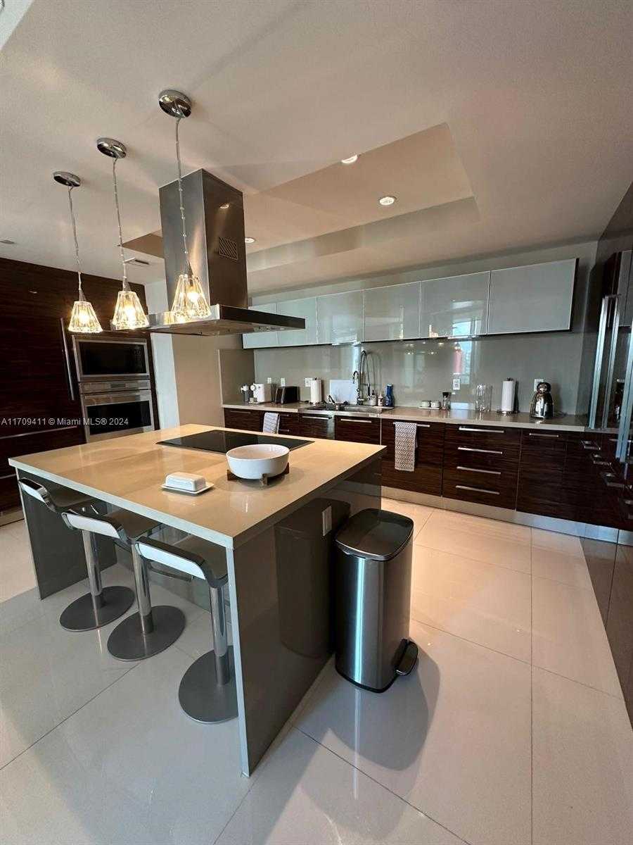 Small Image of 200 SUNNY ISLES BLVD #2-UPH2, Sunny Isles Beach Number 3