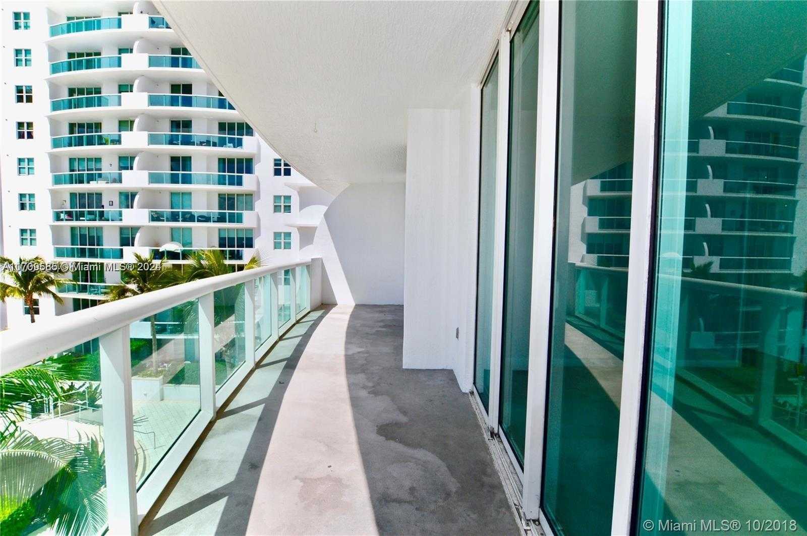 Small Image of 7900 HARBOR ISLAND DR #806, North Bay Village Number 13