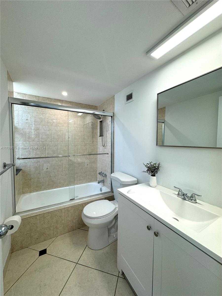 Small Image of 9195 COLLINS AVE #801, Surfside Number 10