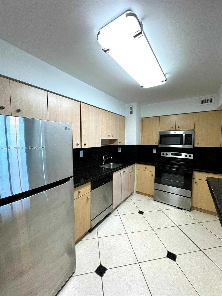 Small Image of 9195 COLLINS AVE #801, Surfside Number 7