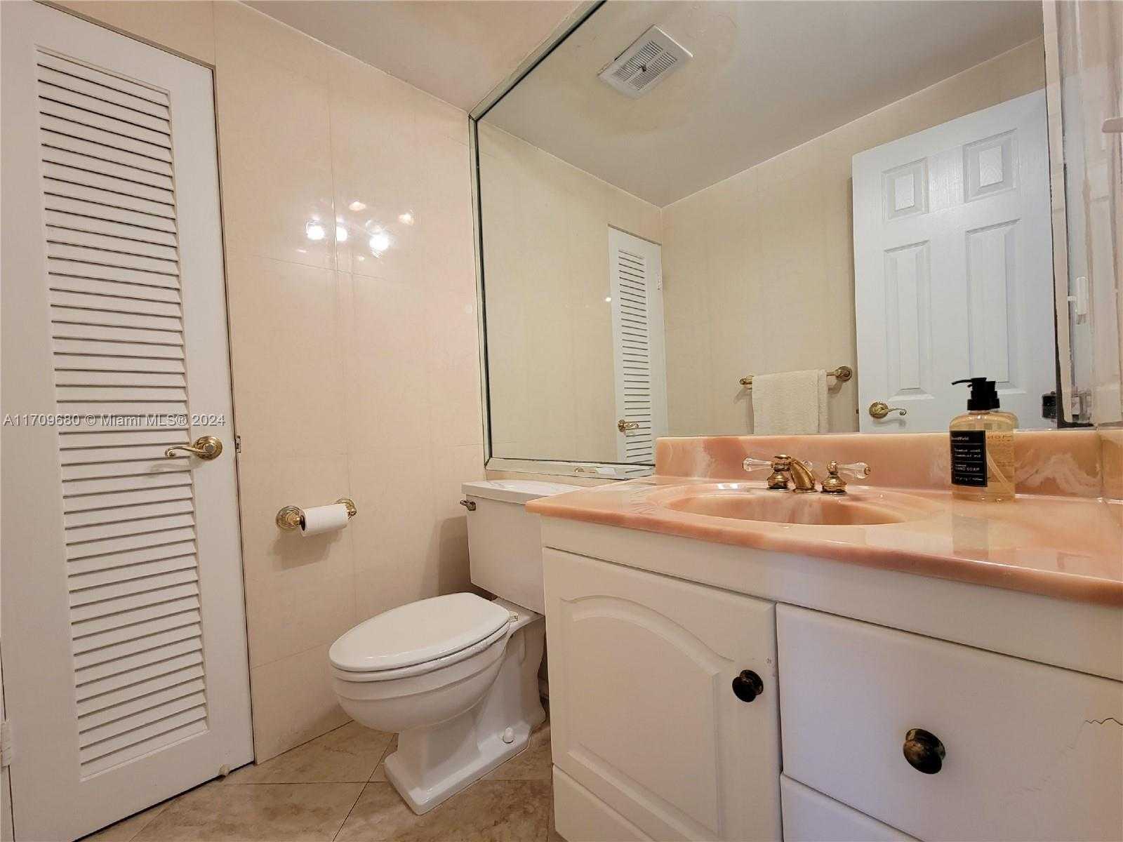 Small Image of 3111 NORTH OCEAN DR #303, Hollywood Number 10