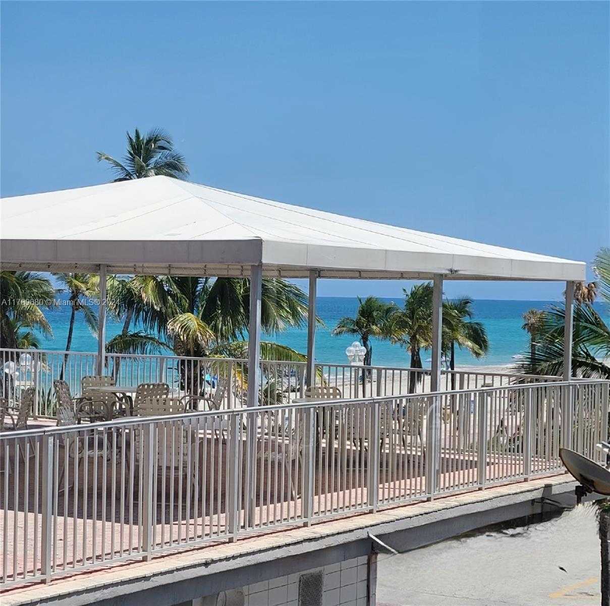 Small Image of 3111 NORTH OCEAN DR #303, Hollywood Number 21