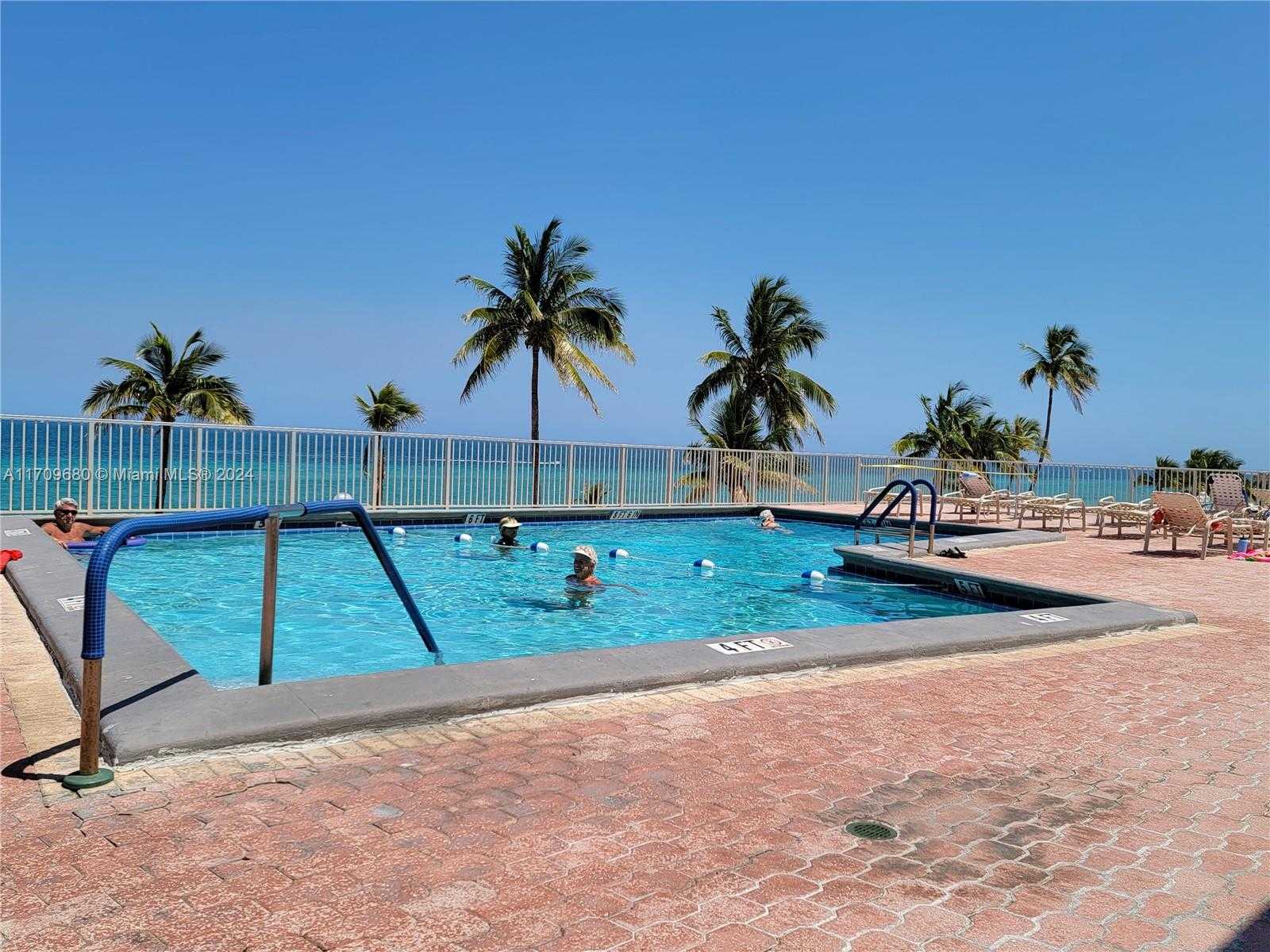 Small Image of 3111 NORTH OCEAN DR #303, Hollywood Number 22
