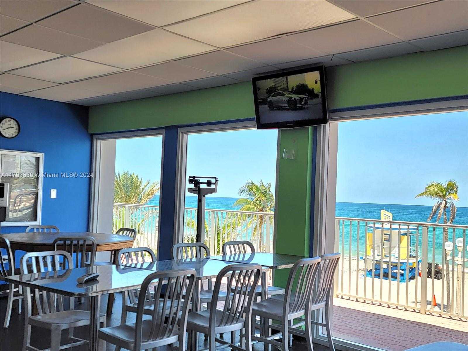 Small Image of 3111 NORTH OCEAN DR #303, Hollywood Number 26
