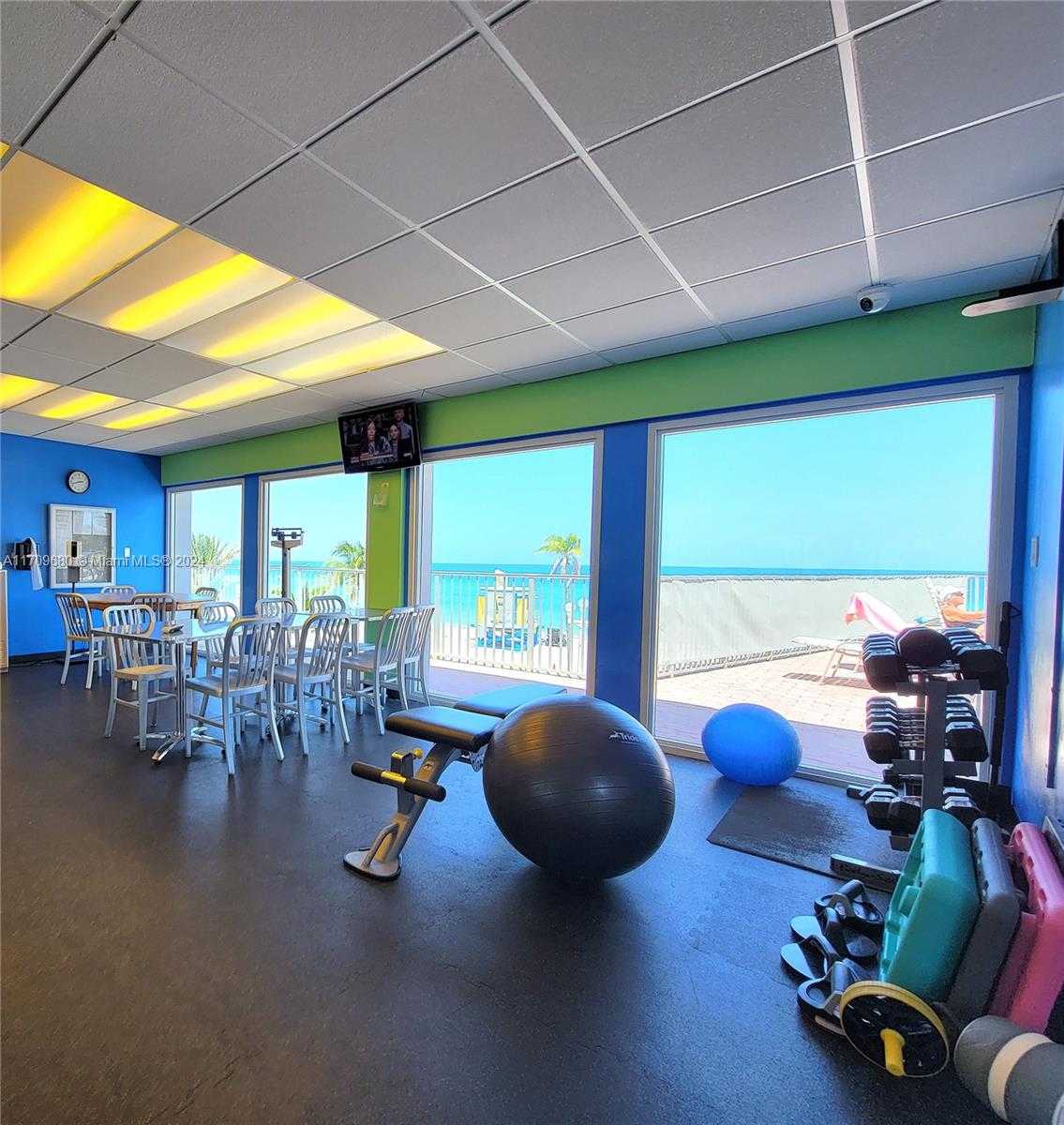 Small Image of 3111 NORTH OCEAN DR #303, Hollywood Number 27