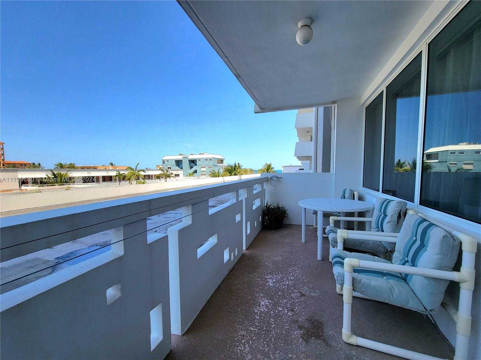 Small Image of 3111 NORTH OCEAN DR #303, Hollywood Number 3