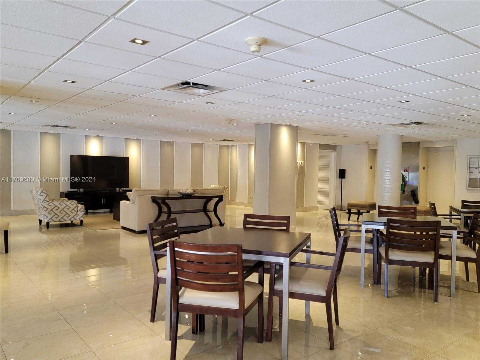 Small Image of 3111 NORTH OCEAN DR #303, Hollywood Number 33