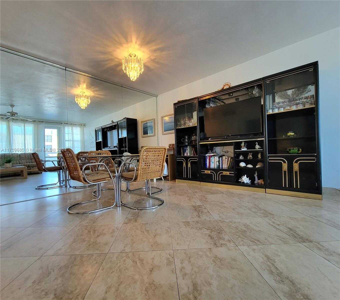 Small Image of 3111 NORTH OCEAN DR #303, Hollywood Number 6