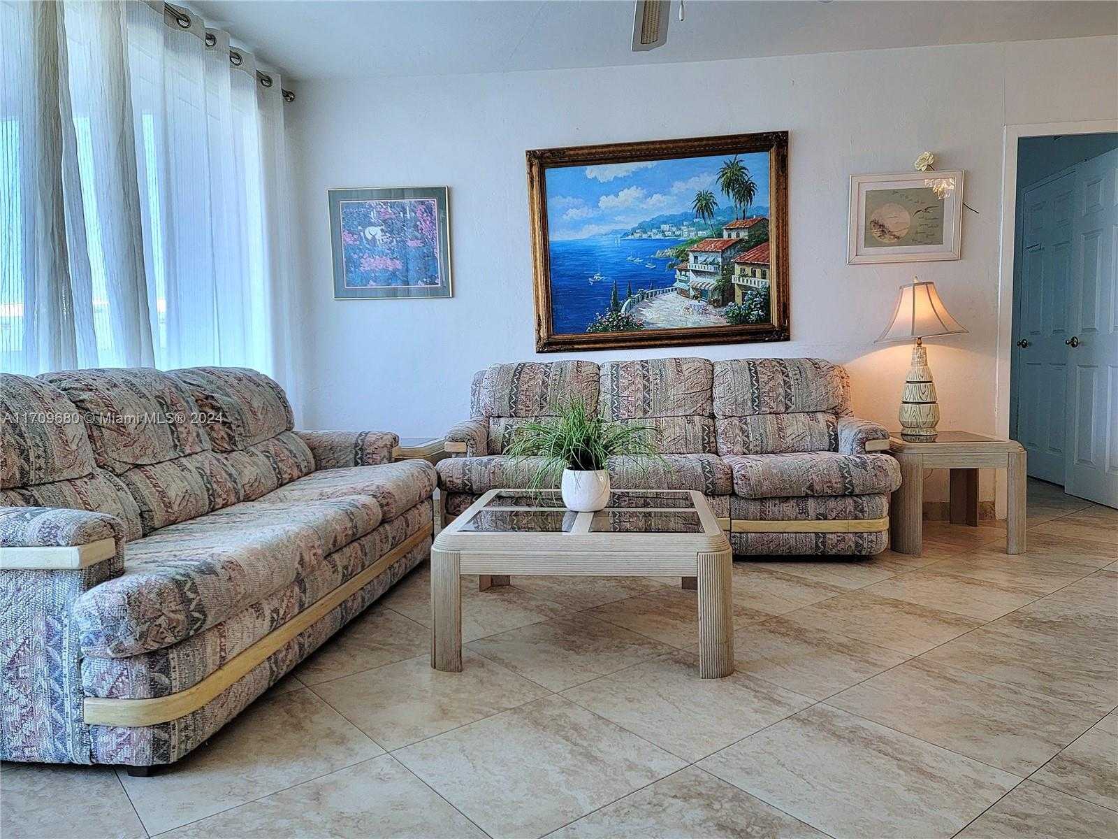 Small Image of 3111 NORTH OCEAN DR #303, Hollywood Number 9