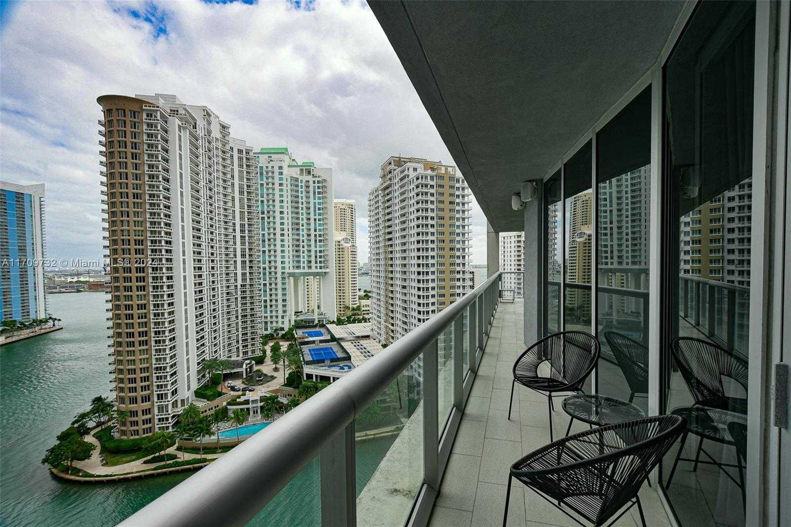 Small Image of 495 BRICKELL AVE #1902, Miami Number 19