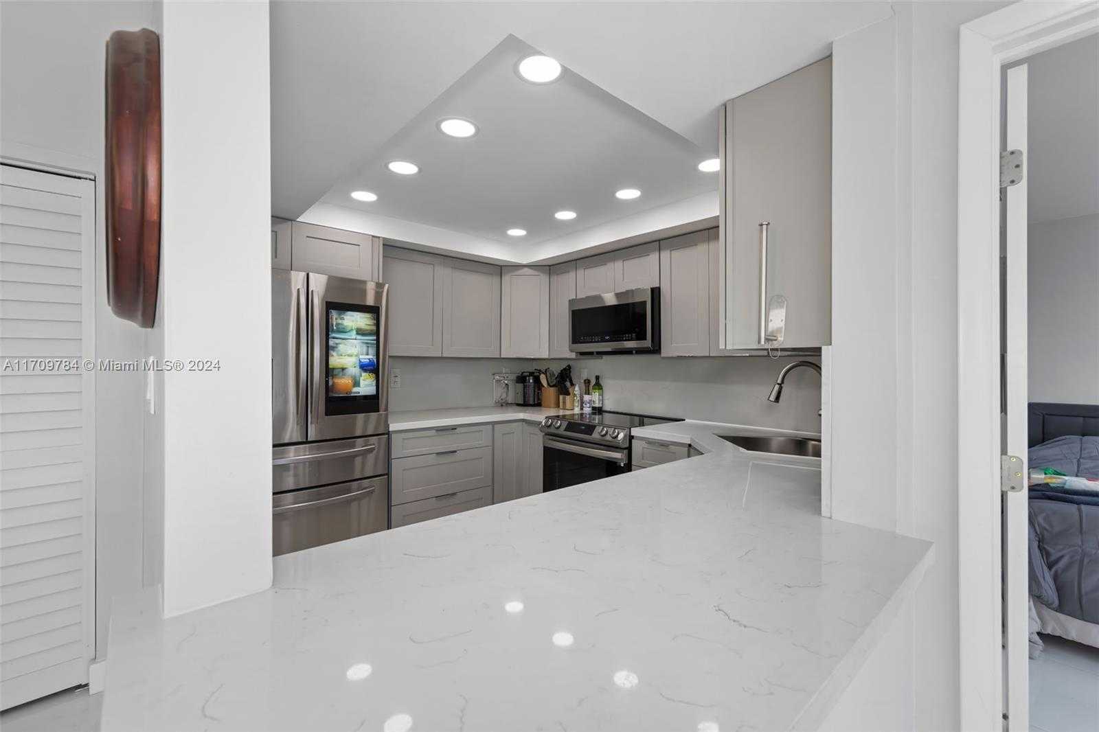 Small Image of 16546 NORTH EAST 26TH AVE #3J, North Miami Beach Number 6