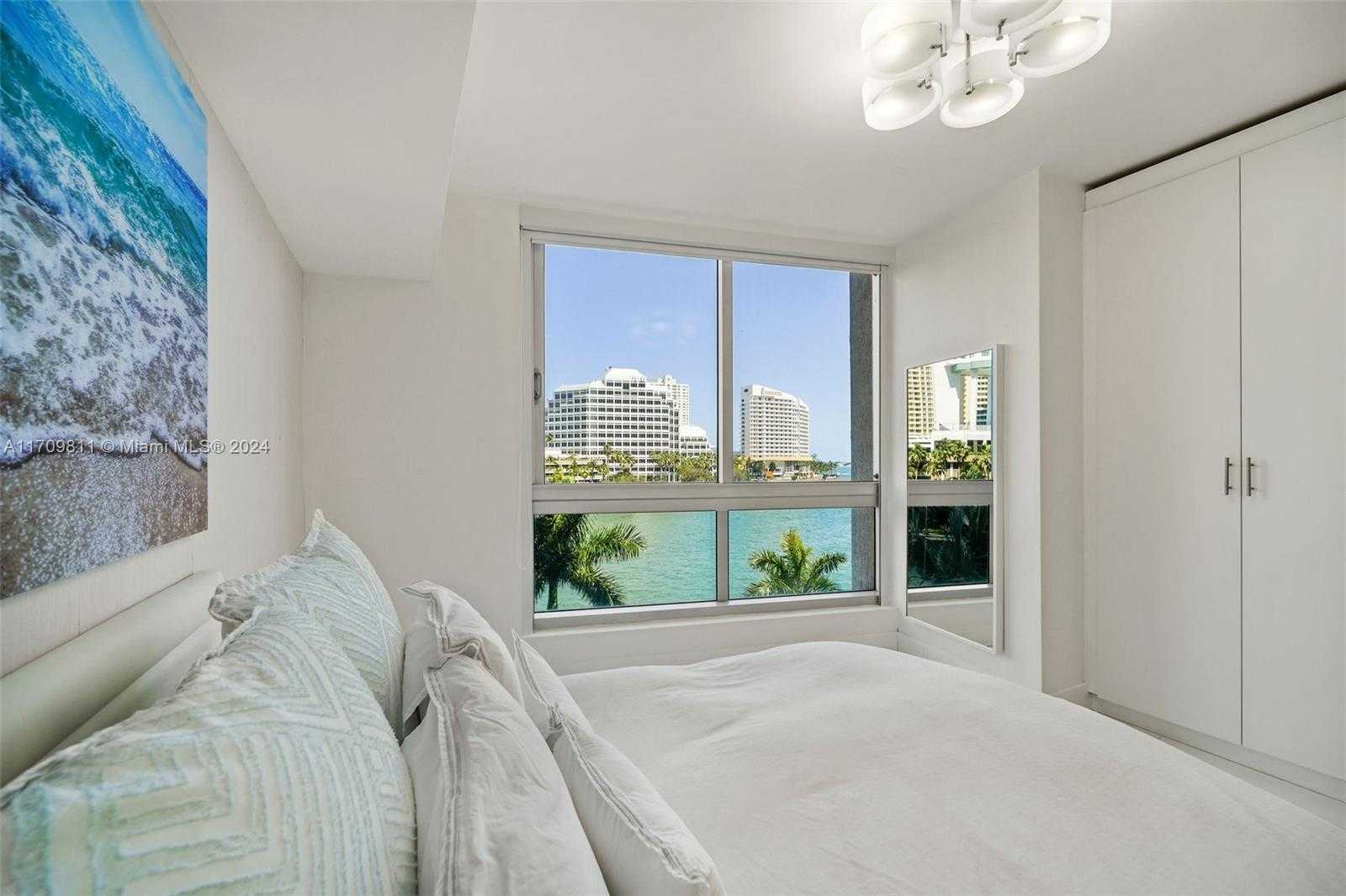 Small Image of 495 BRICKELL AVE #402, Miami Number 19