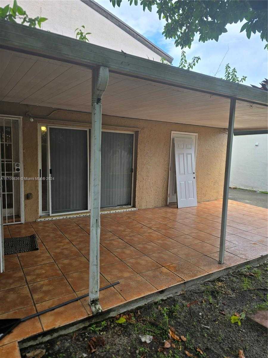 Small Image of 1029 #2, Miami Number 2
