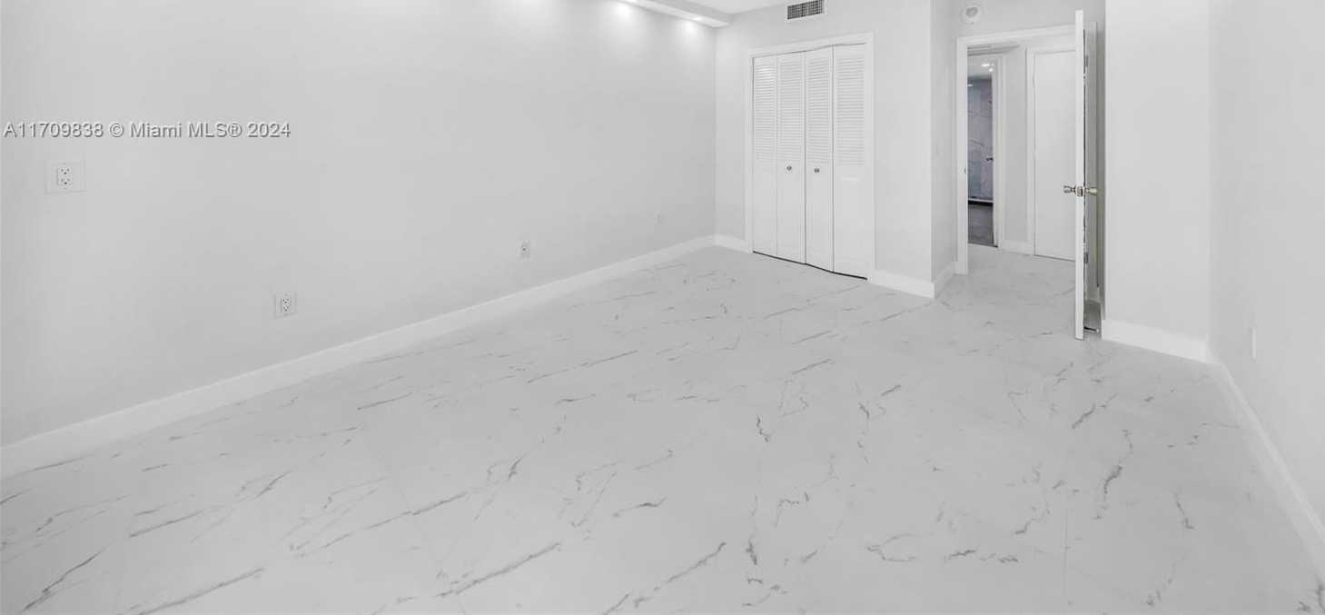 Small Image of 9801 COLLINS AVE #15X, Bal Harbour Number 22