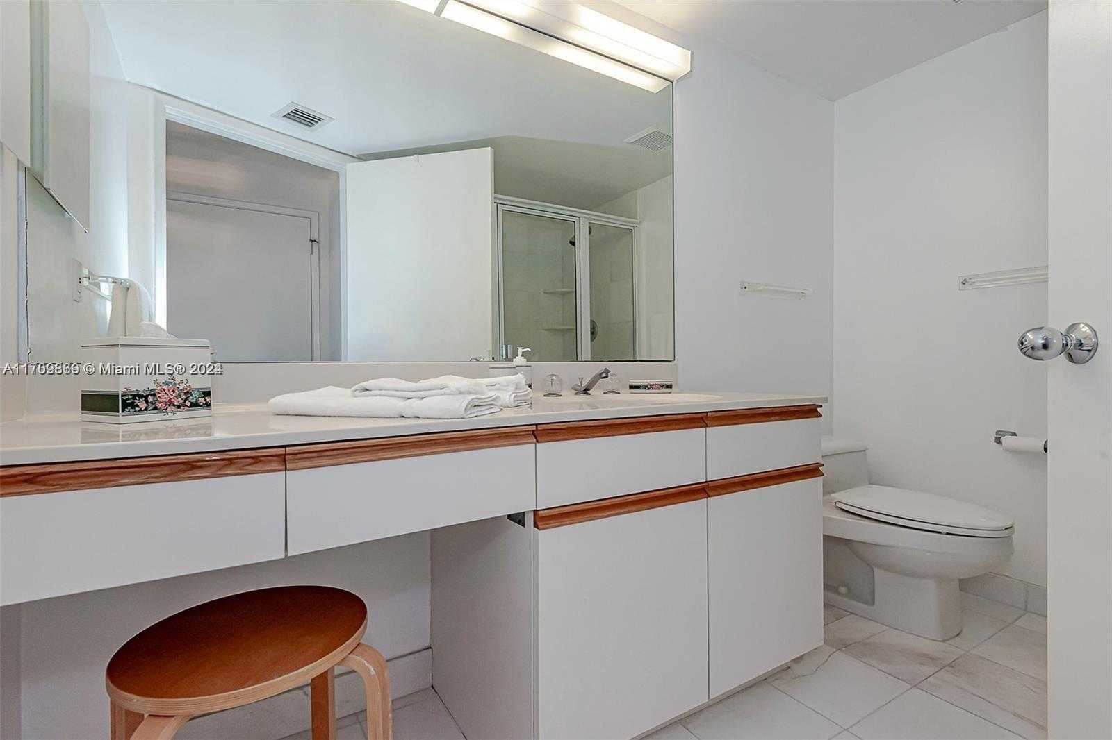 Small Image of 19195 NORTH EAST 36TH CT #2709, Aventura Number 18