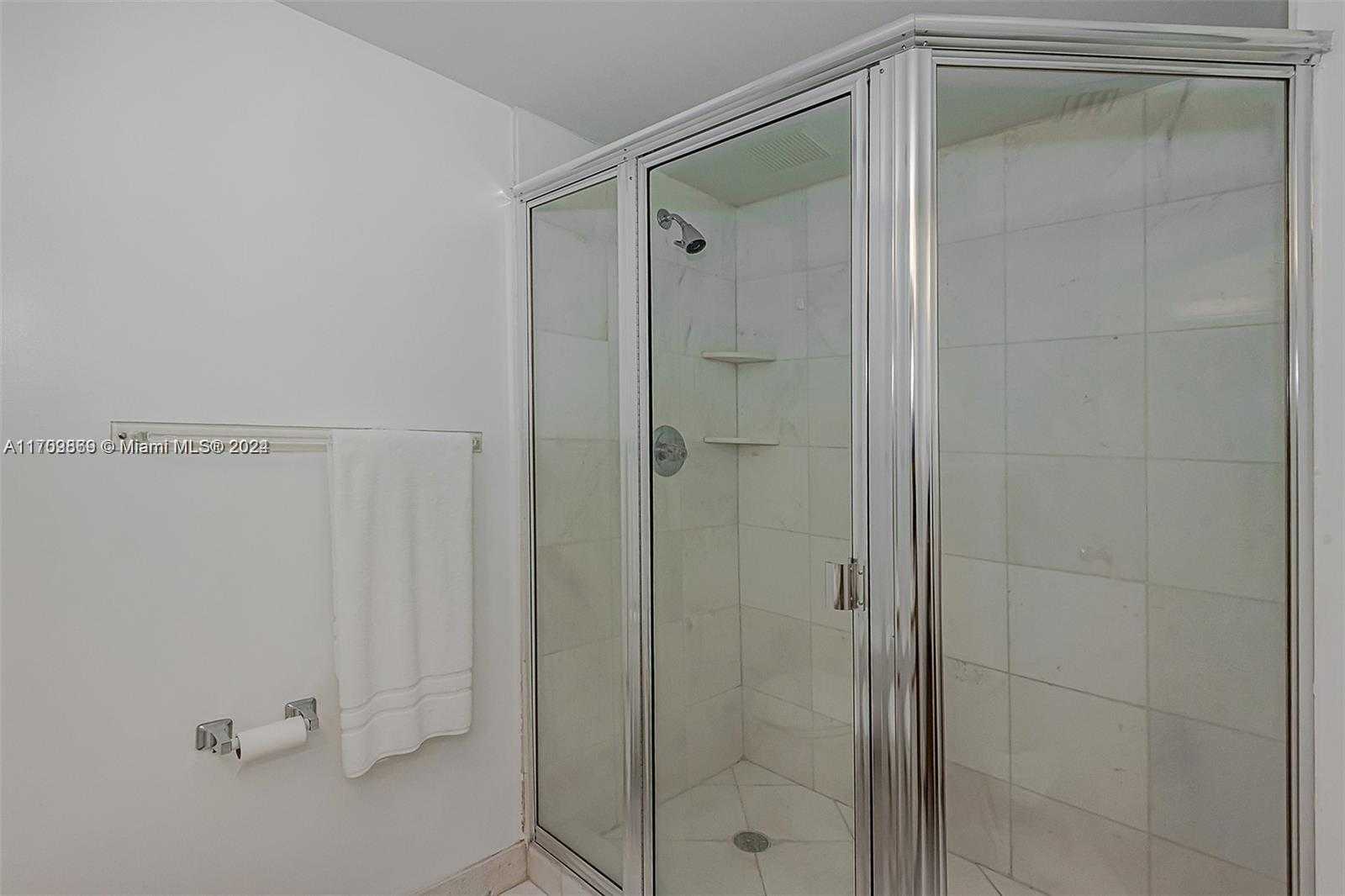Small Image of 19195 NORTH EAST 36TH CT #2709, Aventura Number 19