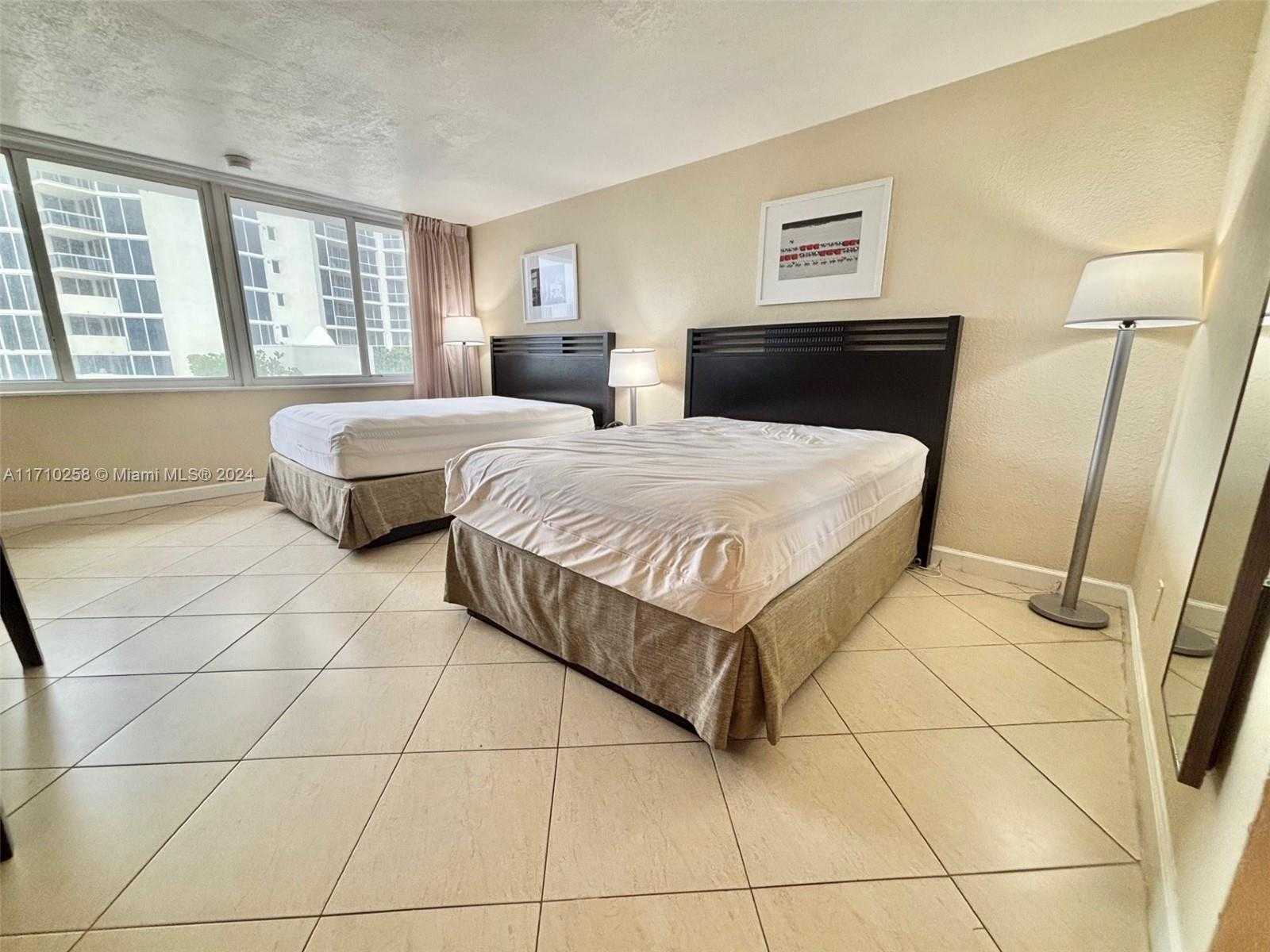 Small Image of 19201 COLLINS AVE #128, Sunny Isles Beach Number 5