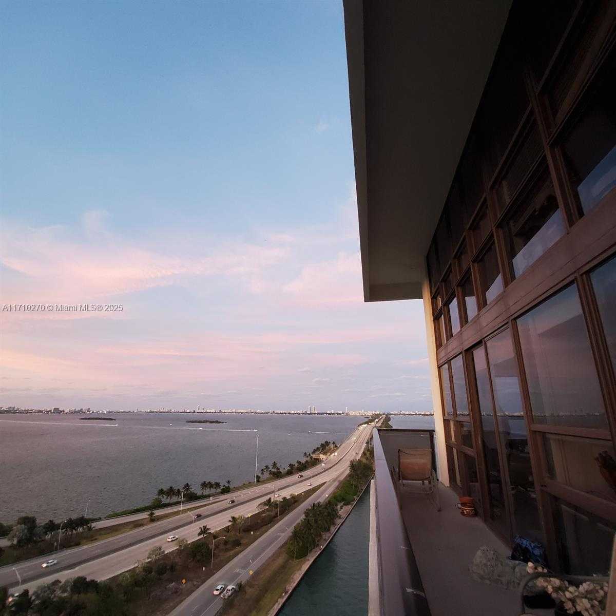 Small Image of 600 NORTH EAST 36 ST #PH22, Miami Number 10