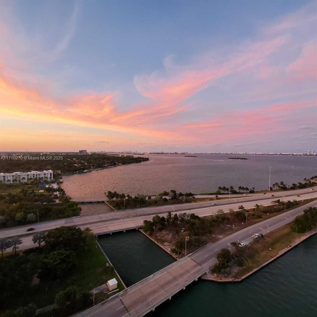 Small Image of 600 NORTH EAST 36 ST #PH22, Miami Number 11