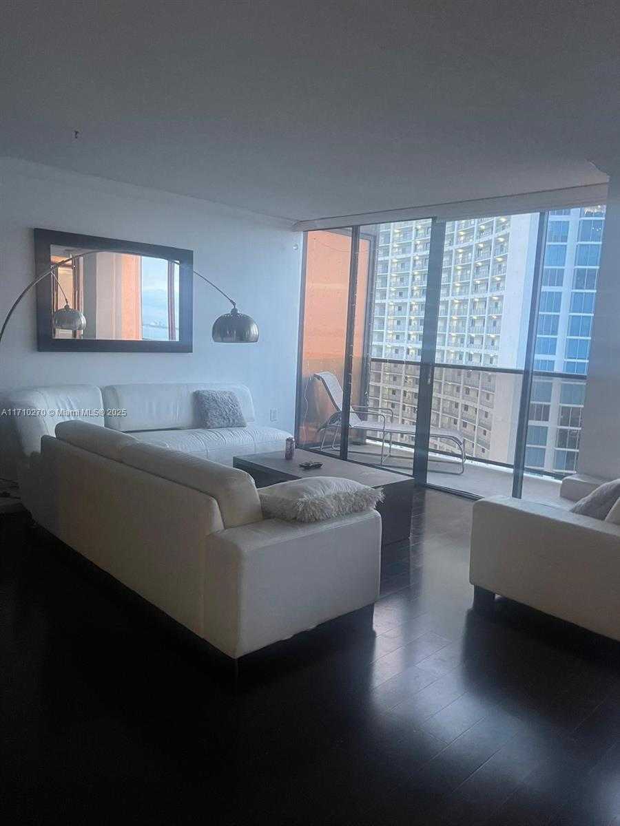 Small Image of 600 NORTH EAST 36 ST #PH22, Miami Number 12