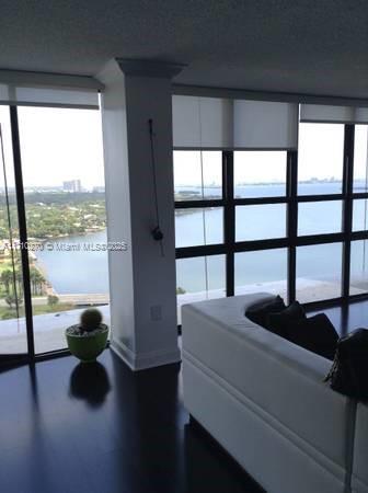 Small Image of 600 NORTH EAST 36 ST #PH22, Miami Number 13