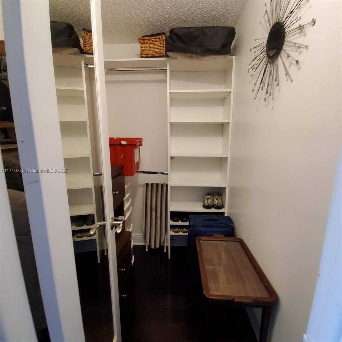 Small Image of 600 NORTH EAST 36 ST #PH22, Miami Number 26