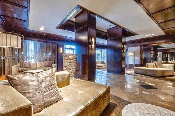 Small Image of 600 NORTH EAST 36 ST #PH22, Miami Number 42