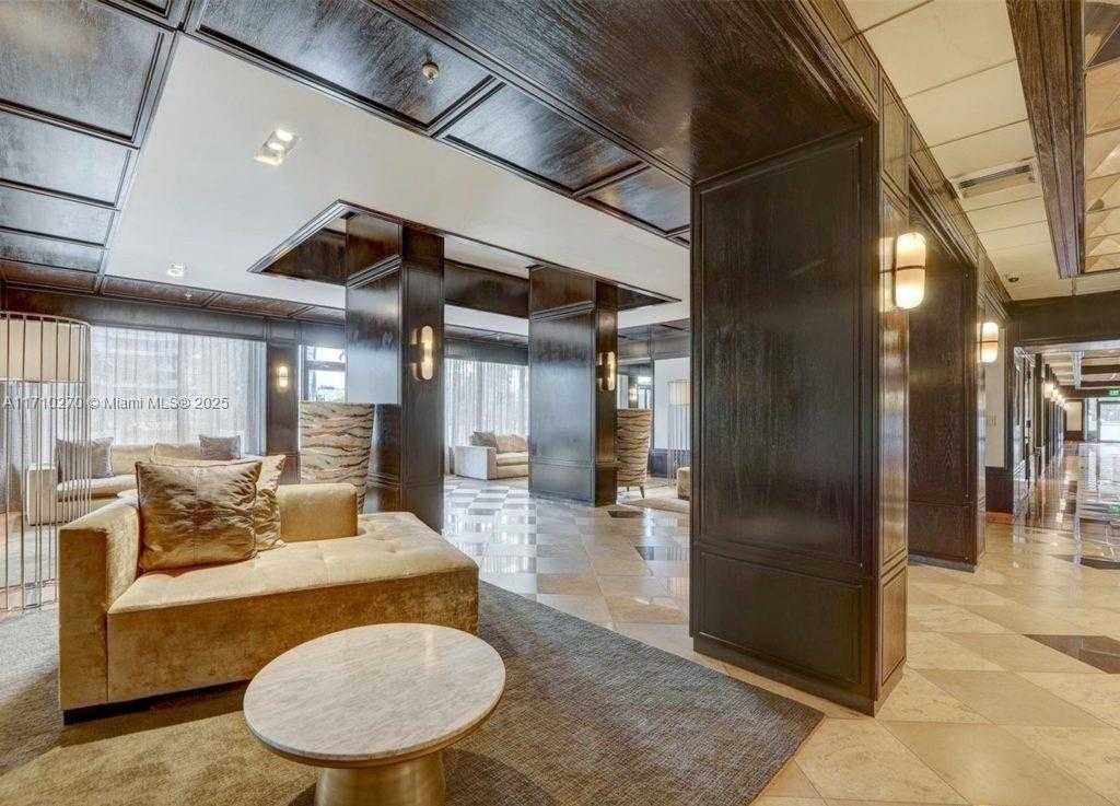 Small Image of 600 NORTH EAST 36 ST #PH22, Miami Number 44