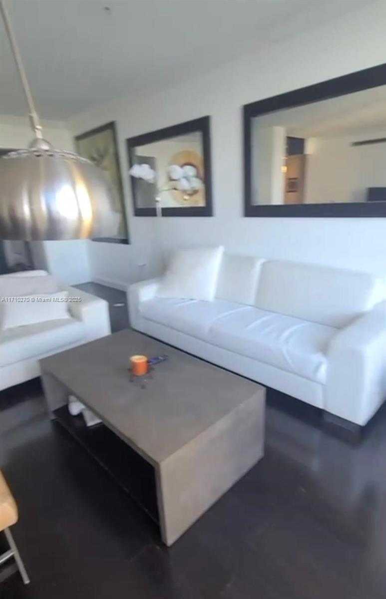 Small Image of 600 NORTH EAST 36 ST #PH22, Miami Number 5