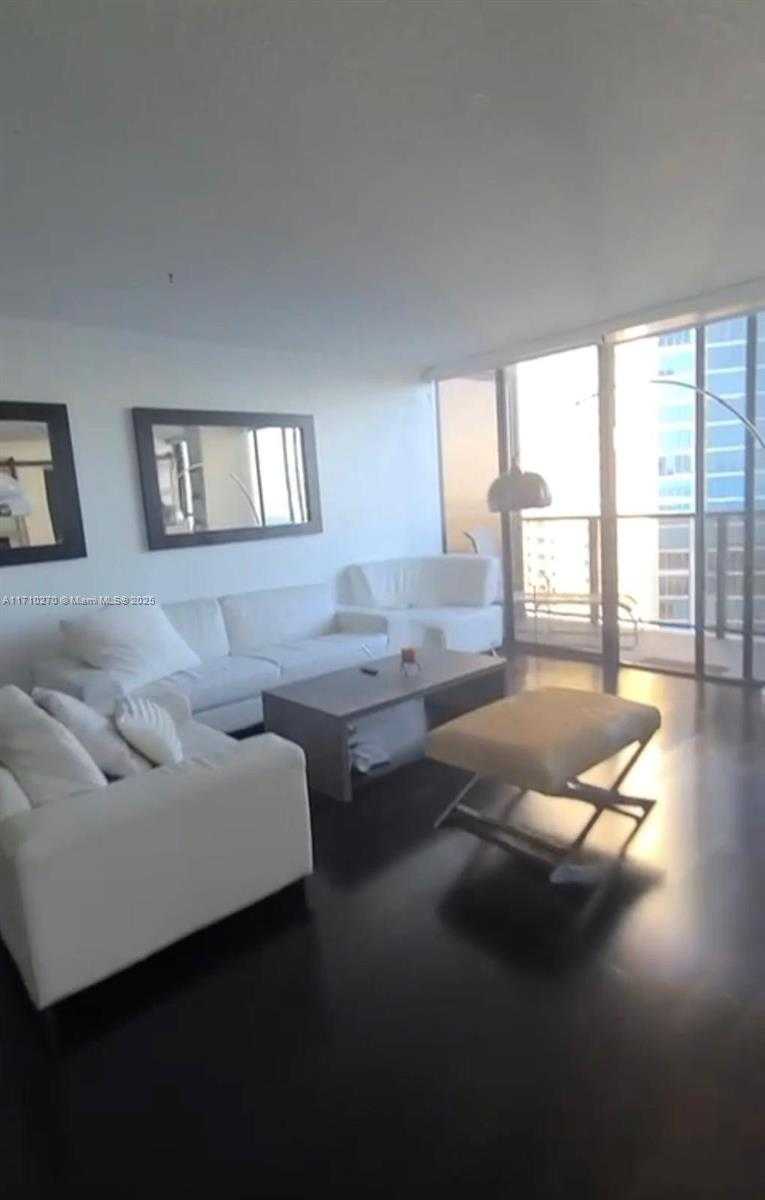 Small Image of 600 NORTH EAST 36 ST #PH22, Miami Number 7