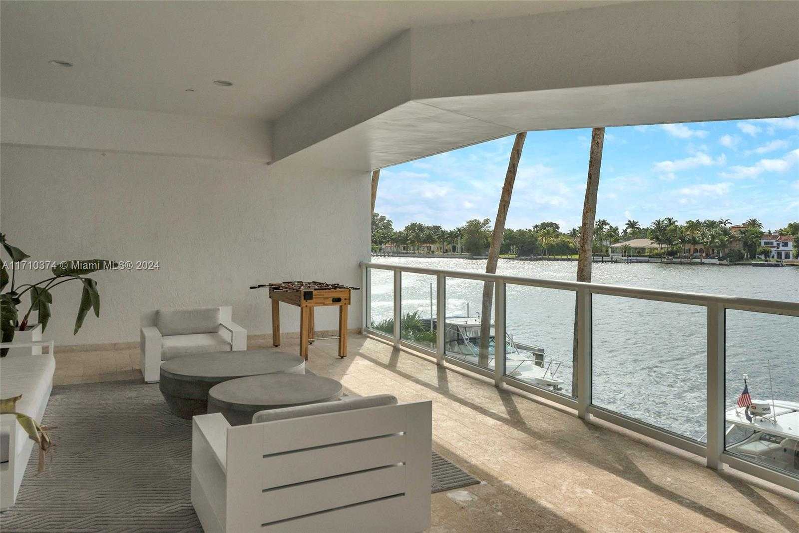Small Image of 5900 COLLINS AVE #408, Miami Beach Number 39
