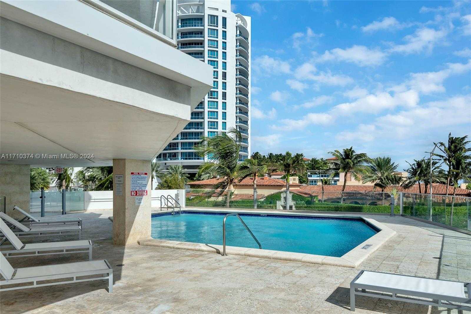 Small Image of 5900 COLLINS AVE #408, Miami Beach Number 42