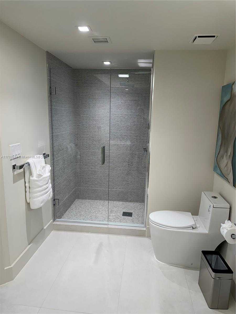 Small Image of 2000 SOUTH EAST ISLAND BLVD #903, Aventura Number 10