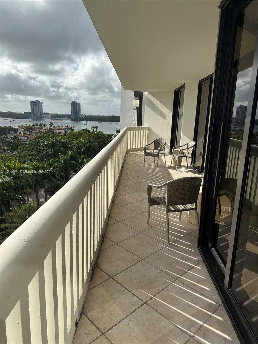 Small Image of 2000 SOUTH EAST ISLAND BLVD #903, Aventura Number 18
