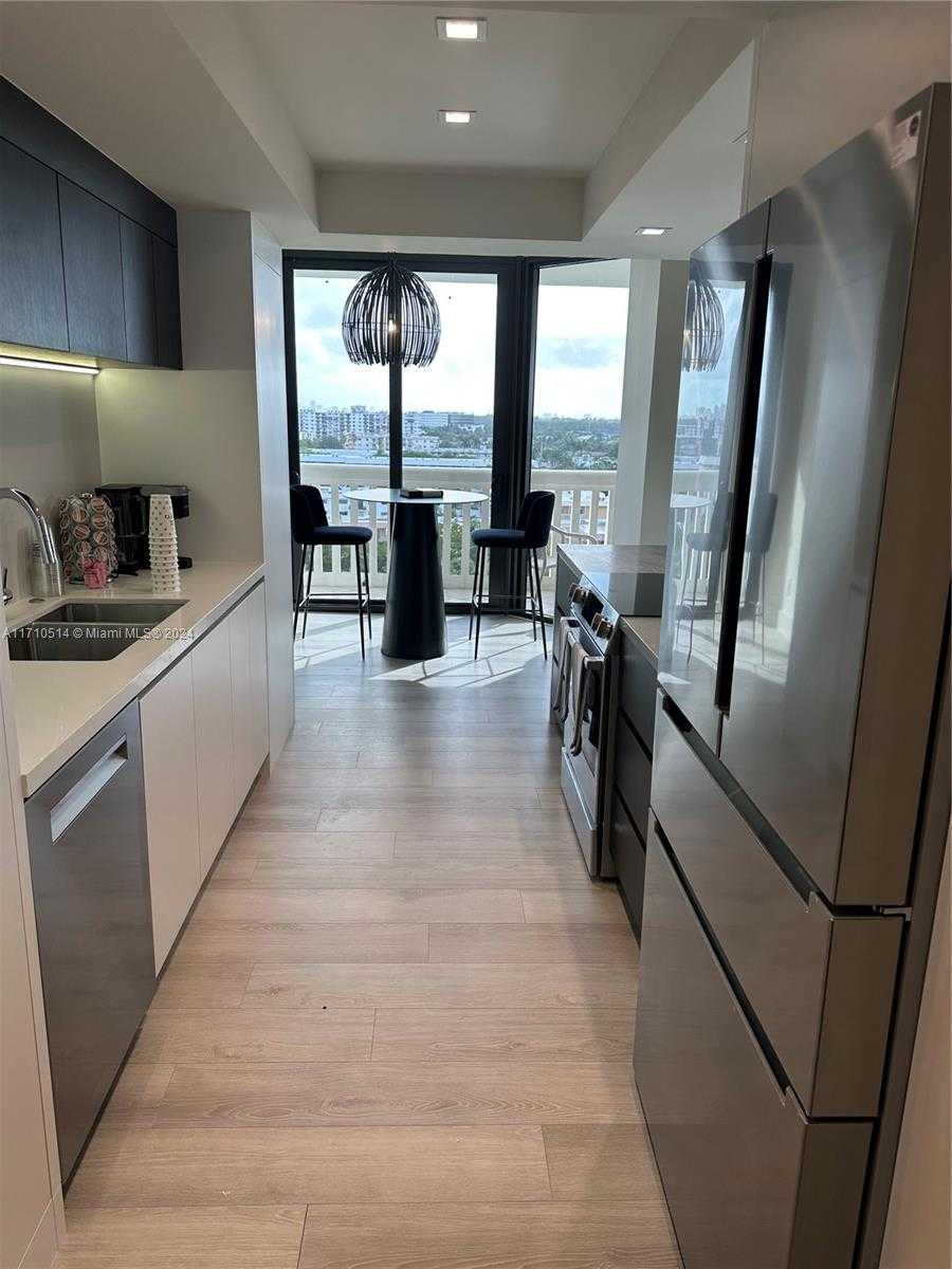 Small Image of 2000 SOUTH EAST ISLAND BLVD #903, Aventura Number 22
