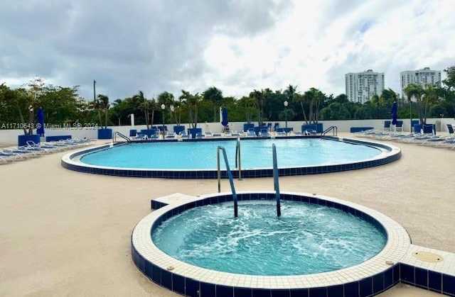 Small Image of 3731 NORTH COUNTRY CLUB DR #1522, Aventura Number 21
