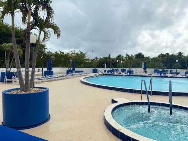 Small Image of 3731 NORTH COUNTRY CLUB DR #1522, Aventura Number 22