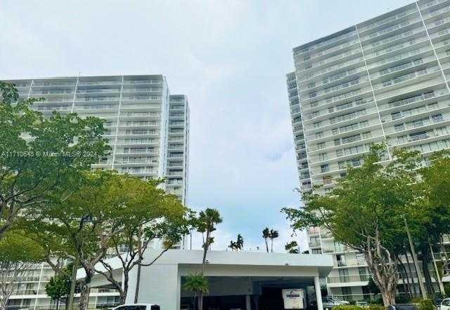 Small Image of 3731 NORTH COUNTRY CLUB DR #1522, Aventura Number 23