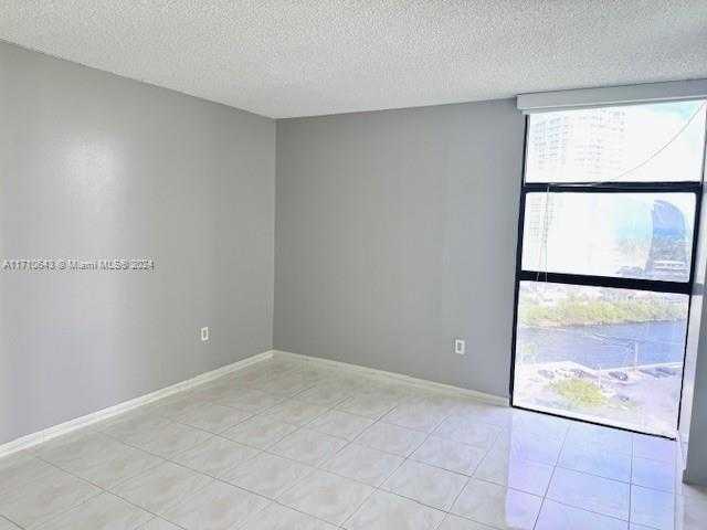 Small Image of 3731 NORTH COUNTRY CLUB DR #1522, Aventura Number 6