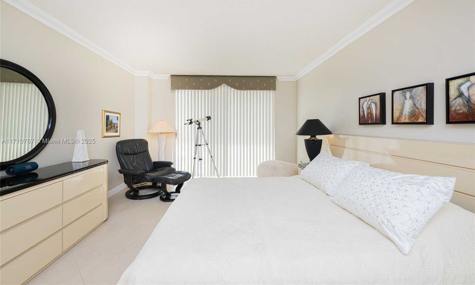 Small Image of 210 174TH ST #1108, Sunny Isles Beach Number 18