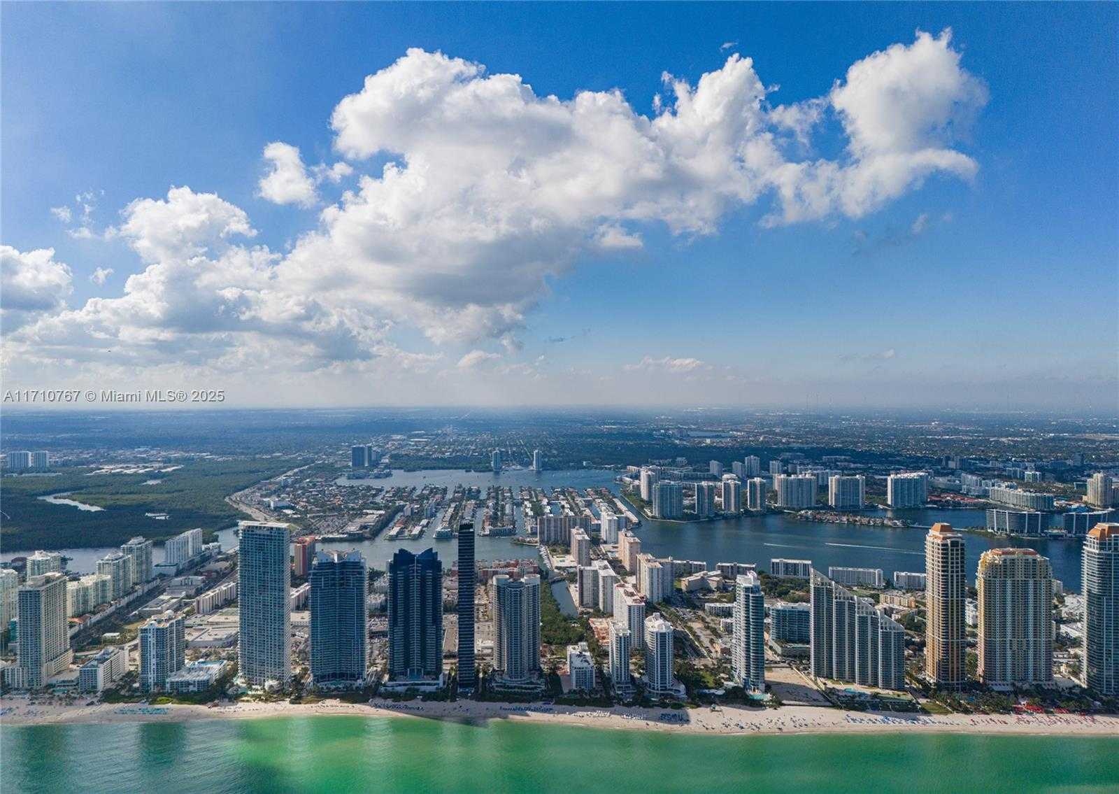 Small Image of 210 174TH ST #1108, Sunny Isles Beach Number 2
