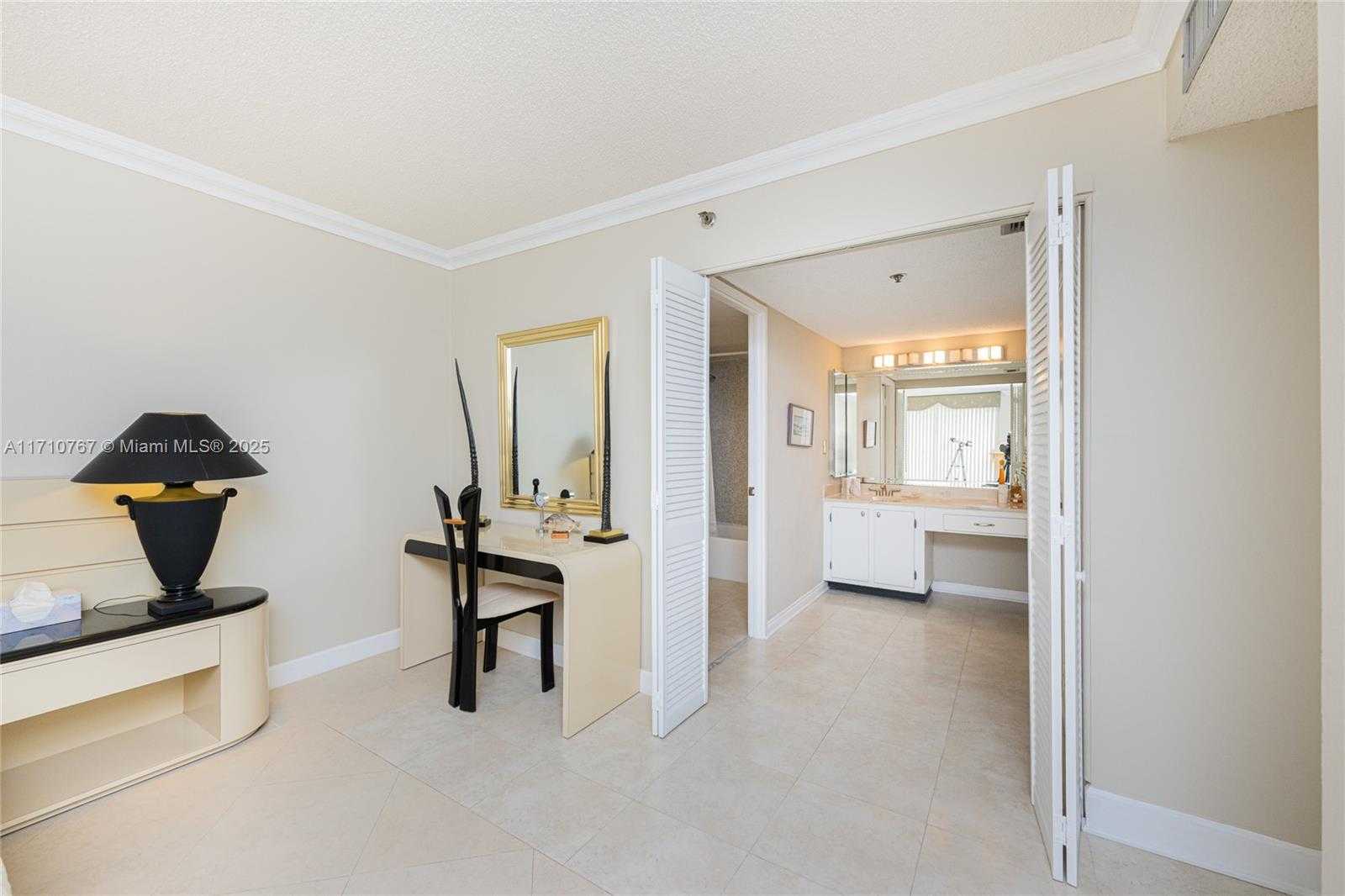 Small Image of 210 174TH ST #1108, Sunny Isles Beach Number 21
