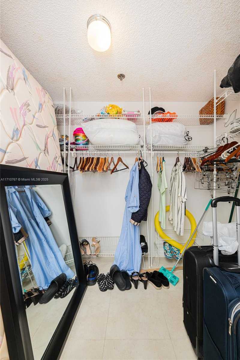 Small Image of 210 174TH ST #1108, Sunny Isles Beach Number 25