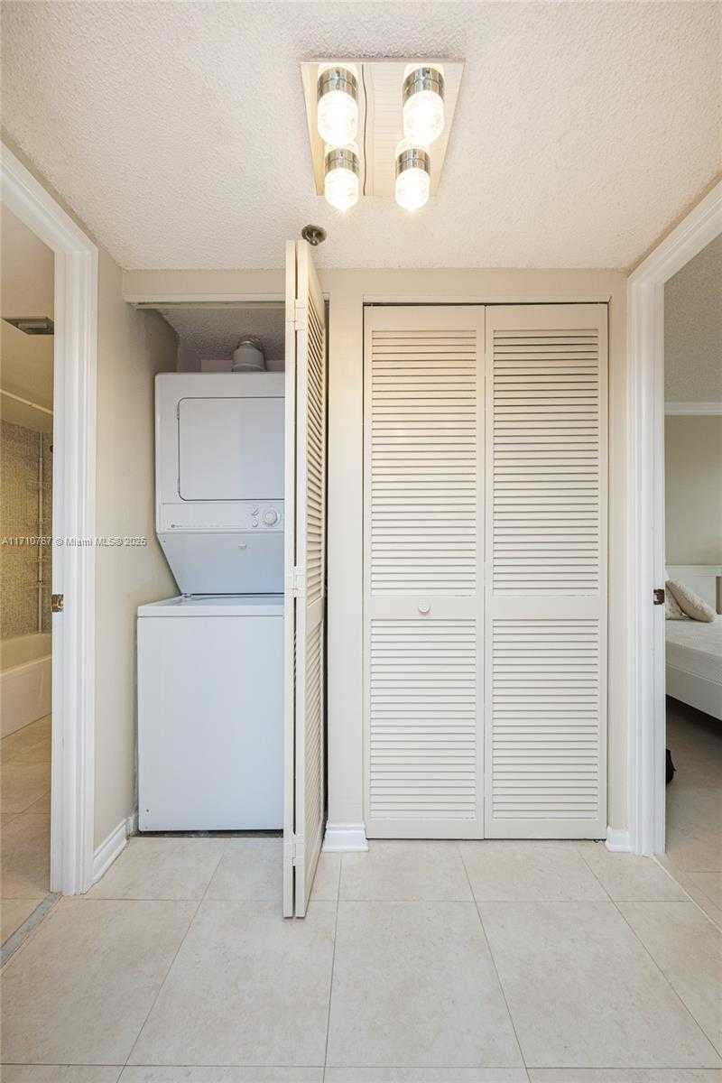 Small Image of 210 174TH ST #1108, Sunny Isles Beach Number 26